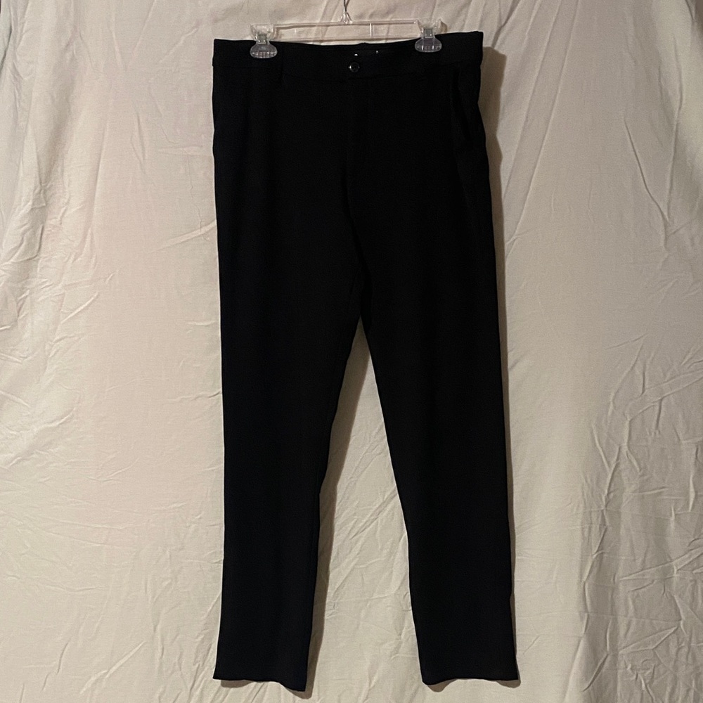 Lee Women’s Black Flex Motion Mid Rise Regular Fit Dress Slacks - Straight Leg